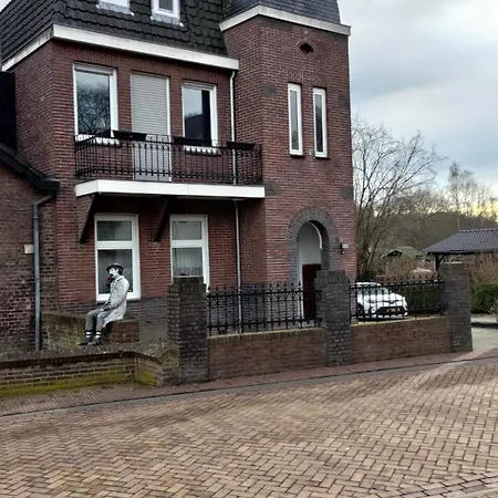 Oud Kloosterhuis In Rimburg Apartment Landgraaf